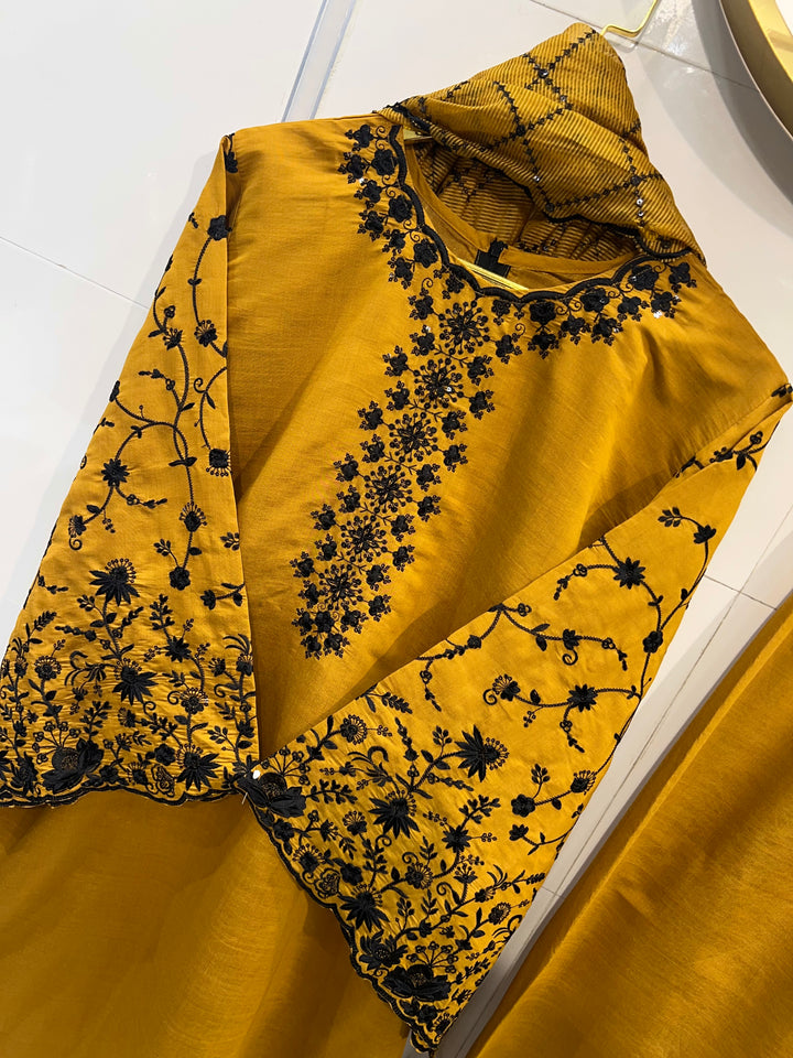 Pakistani Formals 2274