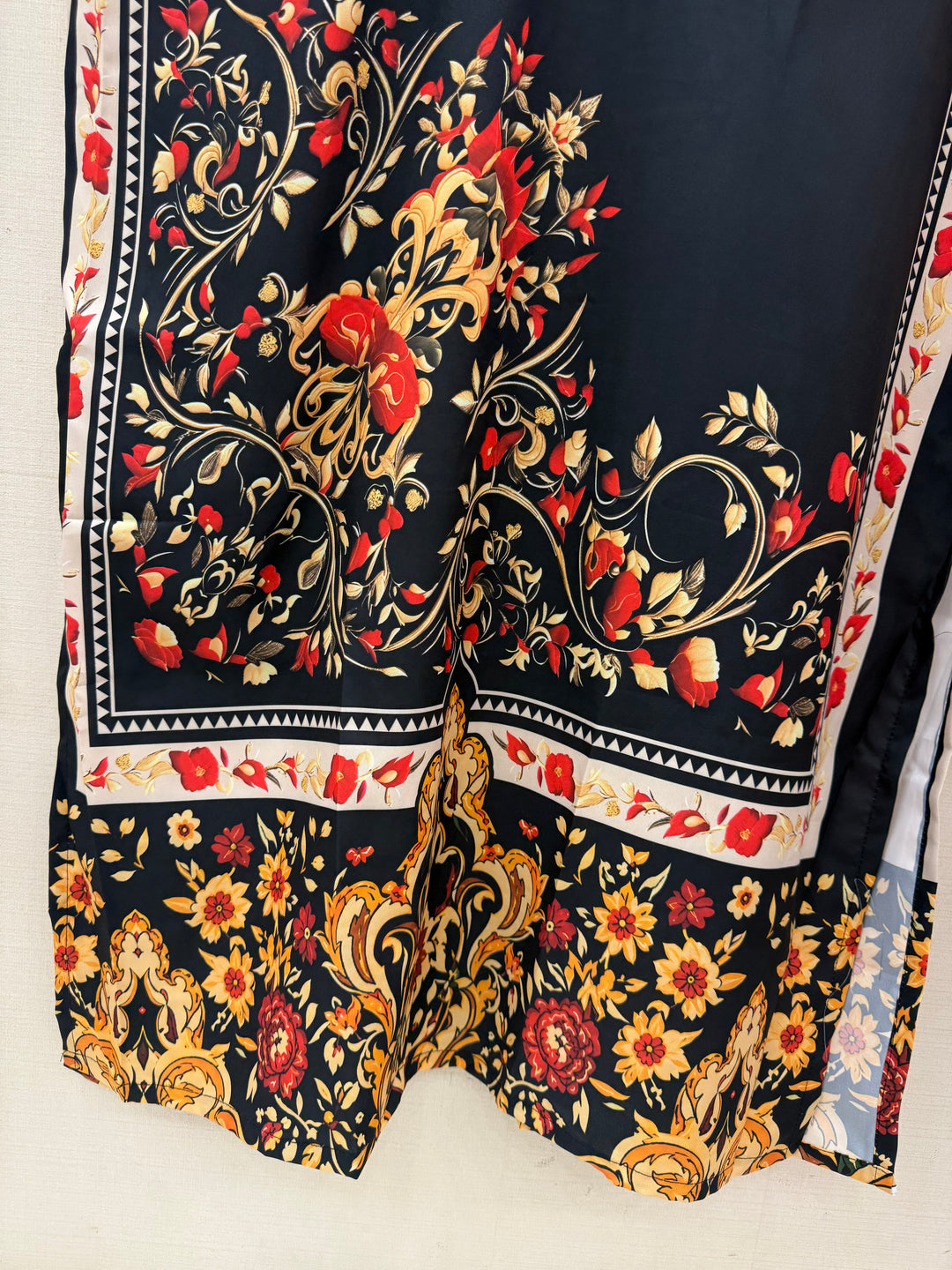Printed pakistani long kaftans
