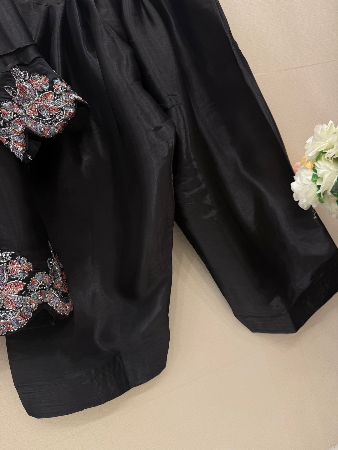 Pakistani Farshi suits 2903