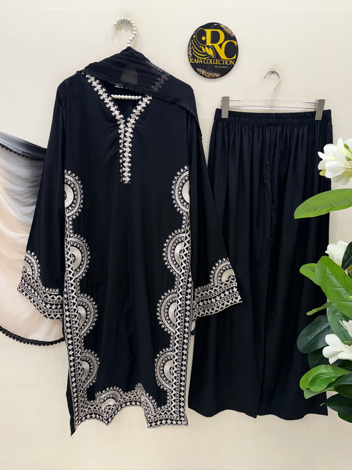 Pakistani Embroidered Suits
