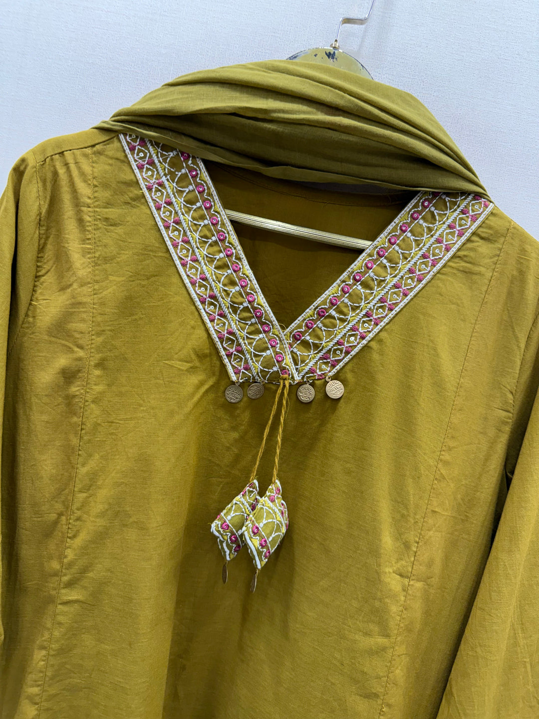 Cotton embroidered suits