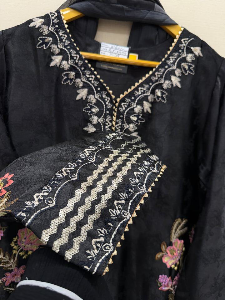 Embroidered Farshi Salwar