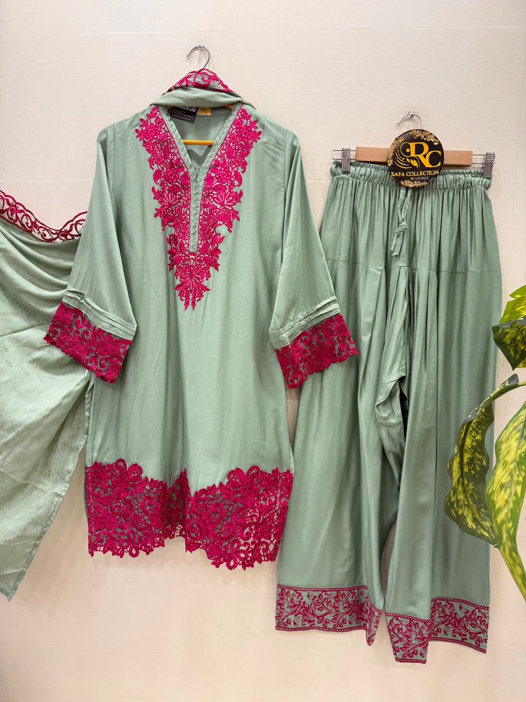 Embroidered Farshi suits