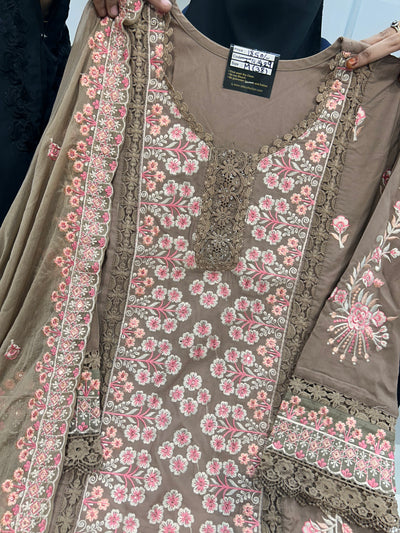Pakistani Suit 367