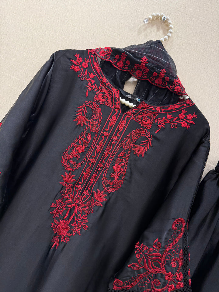 Pakistani Formals suits 2995