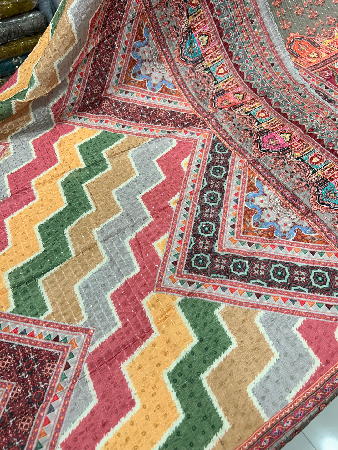 MULTI COLOUR UNSTICH SUIT