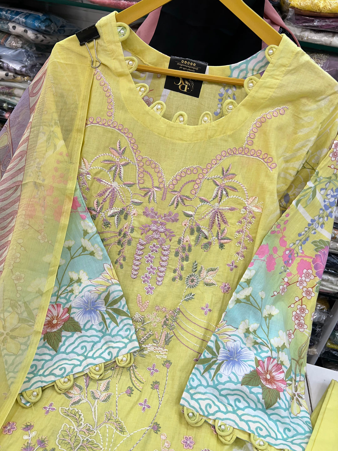 Embroided cotton Suits 2575