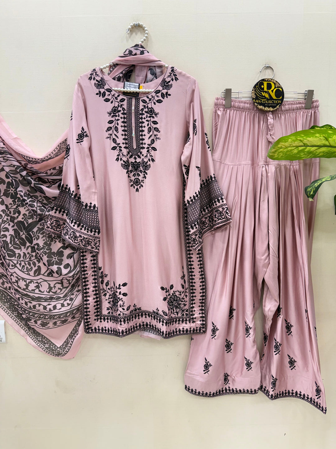 Embroidered Farshi Salwar suits