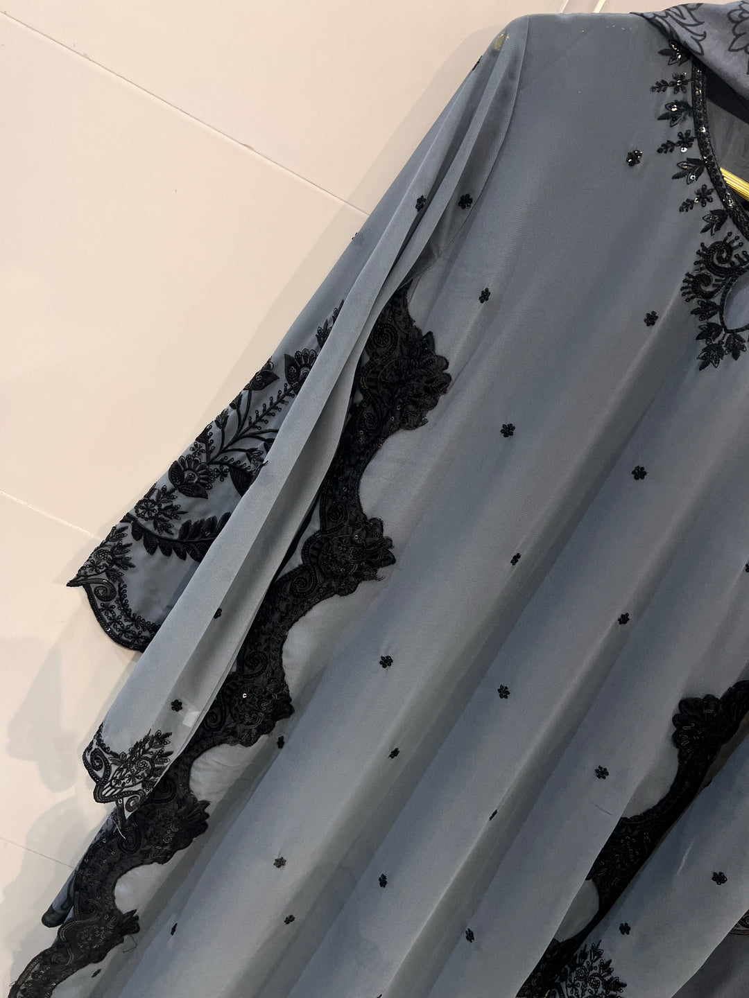 Pakistani suits 2520