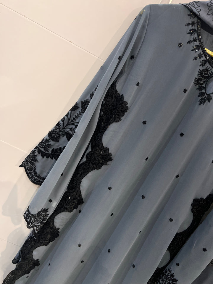 Pakistani suits 2520