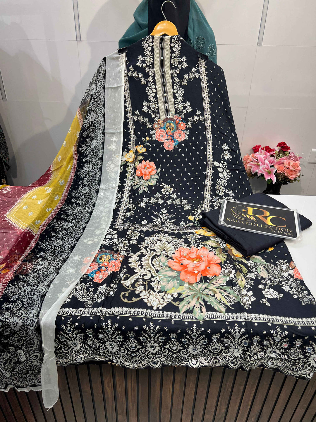 Pure Muslin Suit 1941