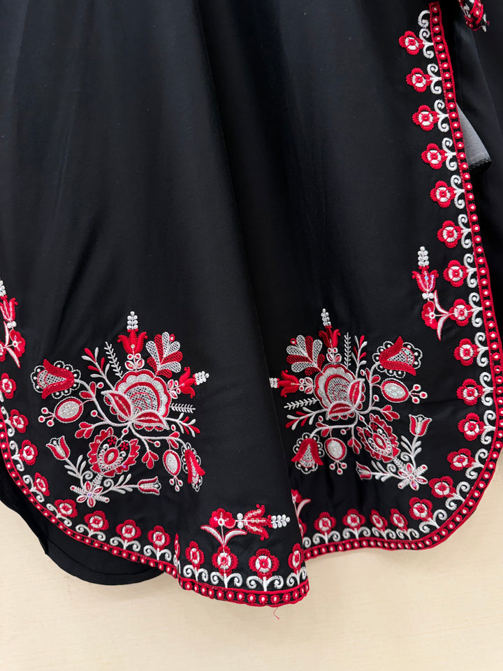 Pakistani Embroidered suits