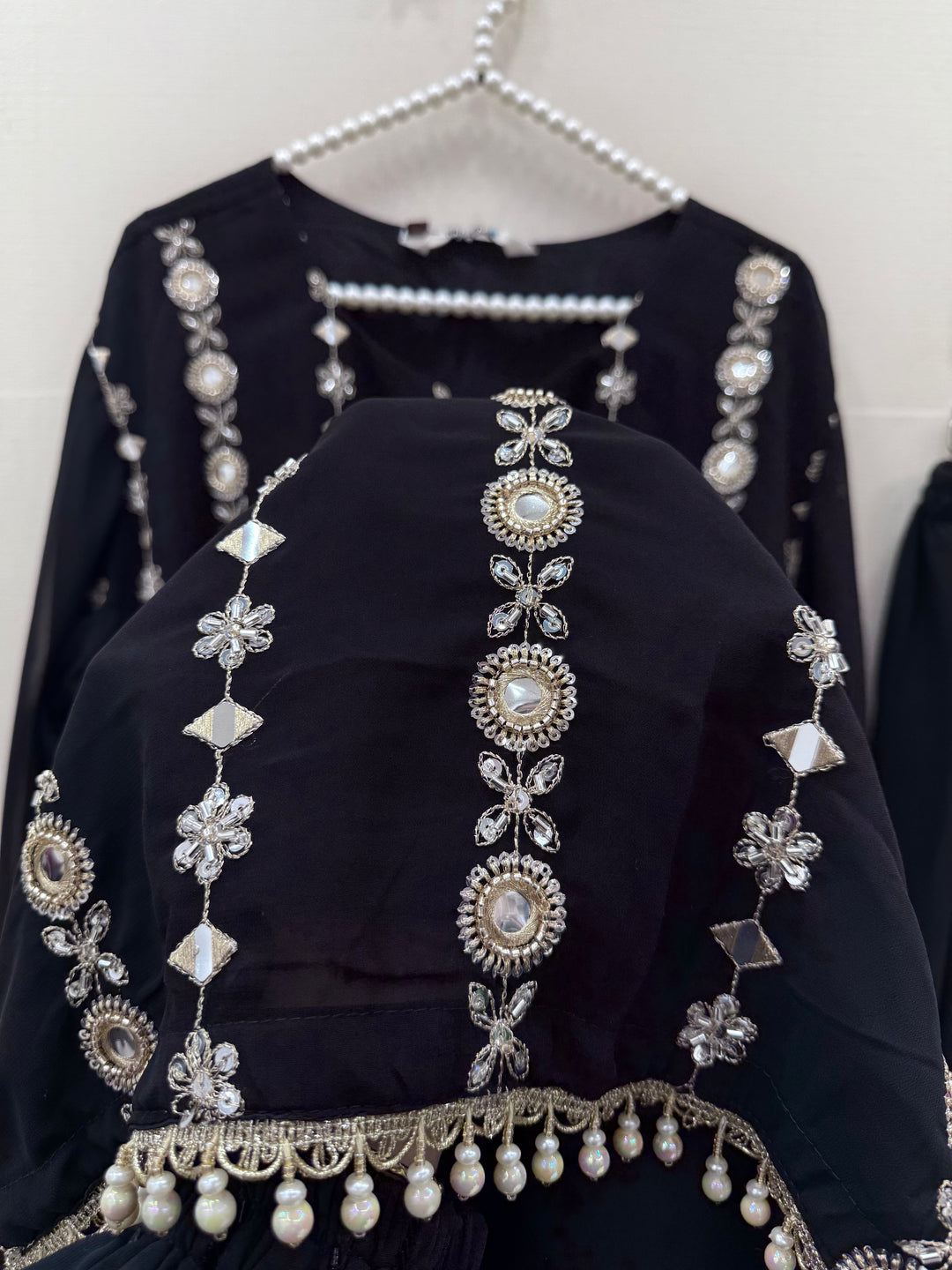 Georgette Handwork Suits