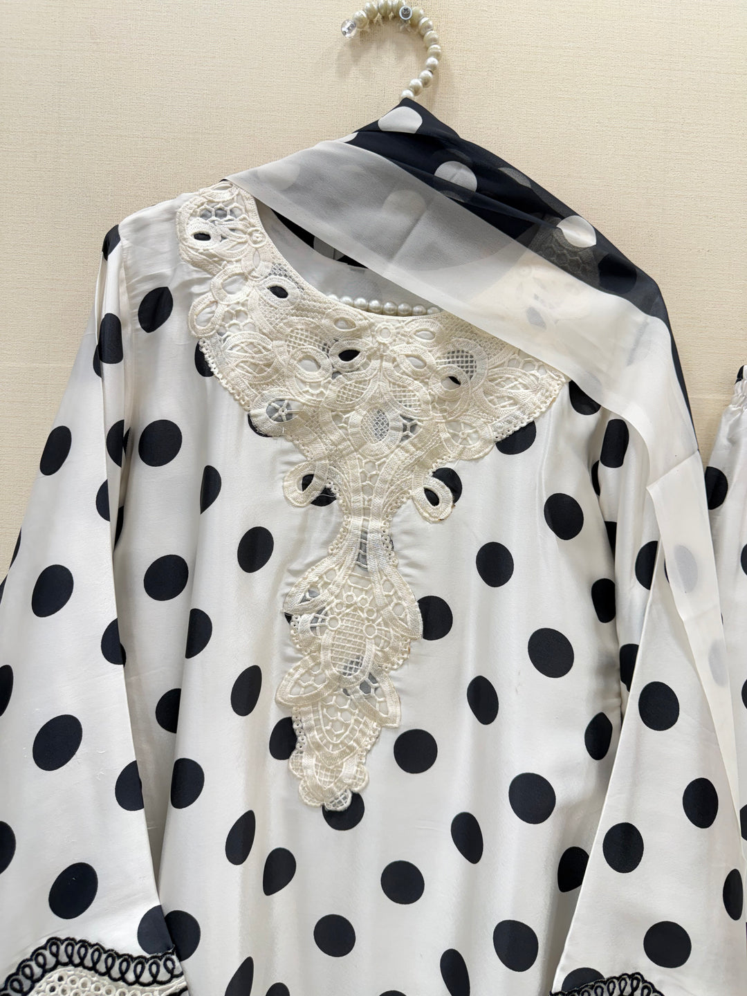 Polka dot suits