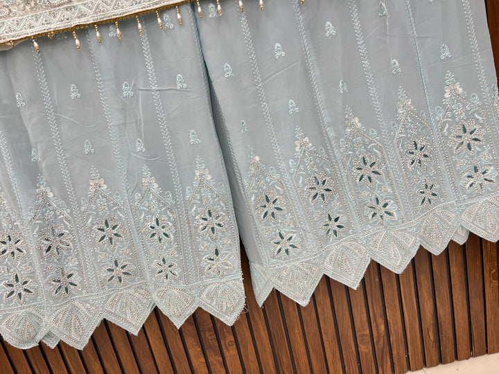 Pakistani party wear suits 2757