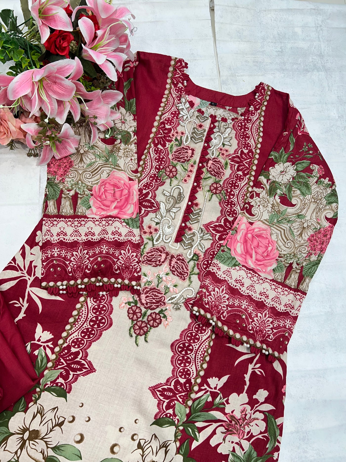 2539 Luxury Pearl Embellished Pakistani Suits