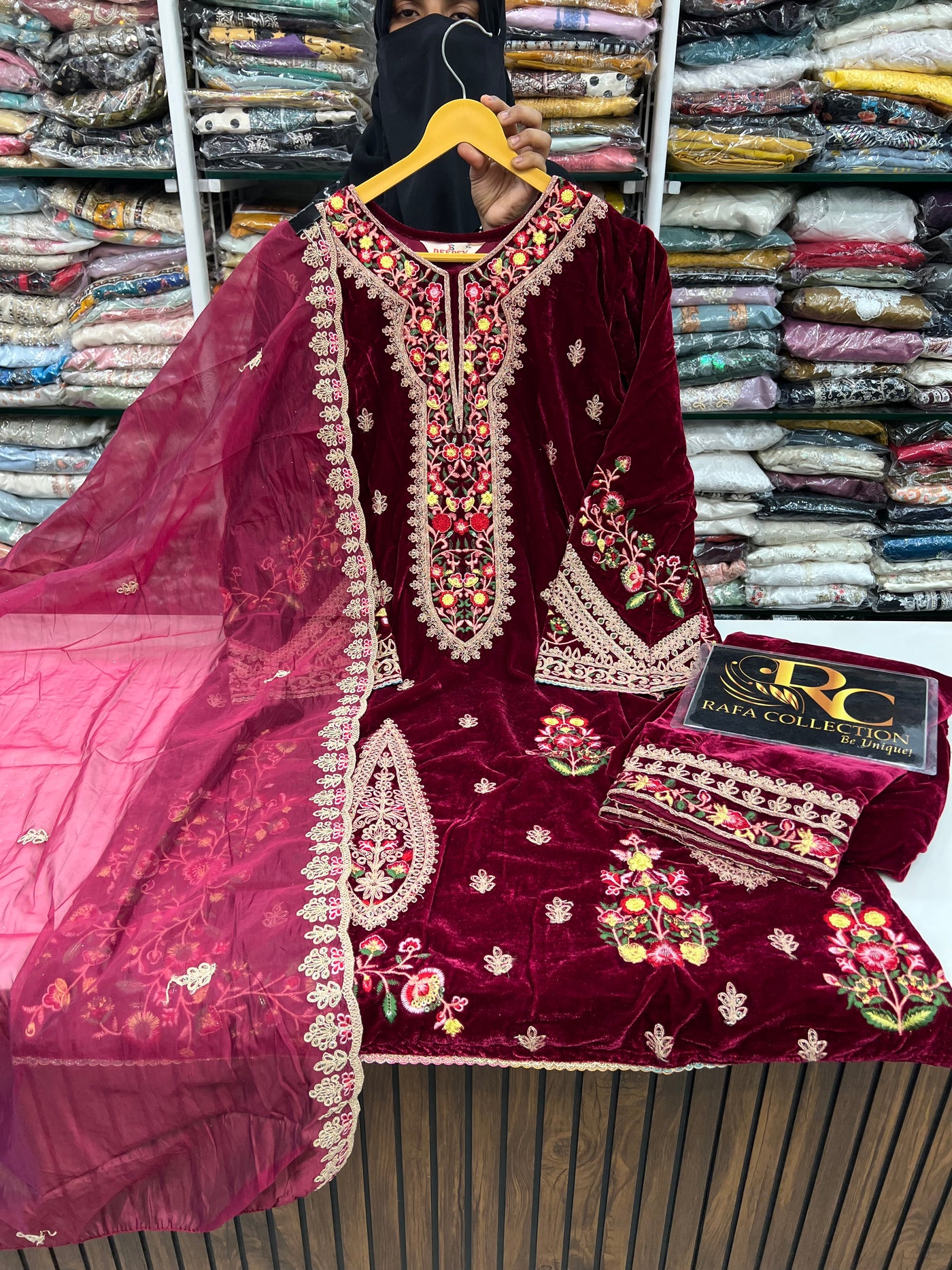 Velvet luxury collection 584