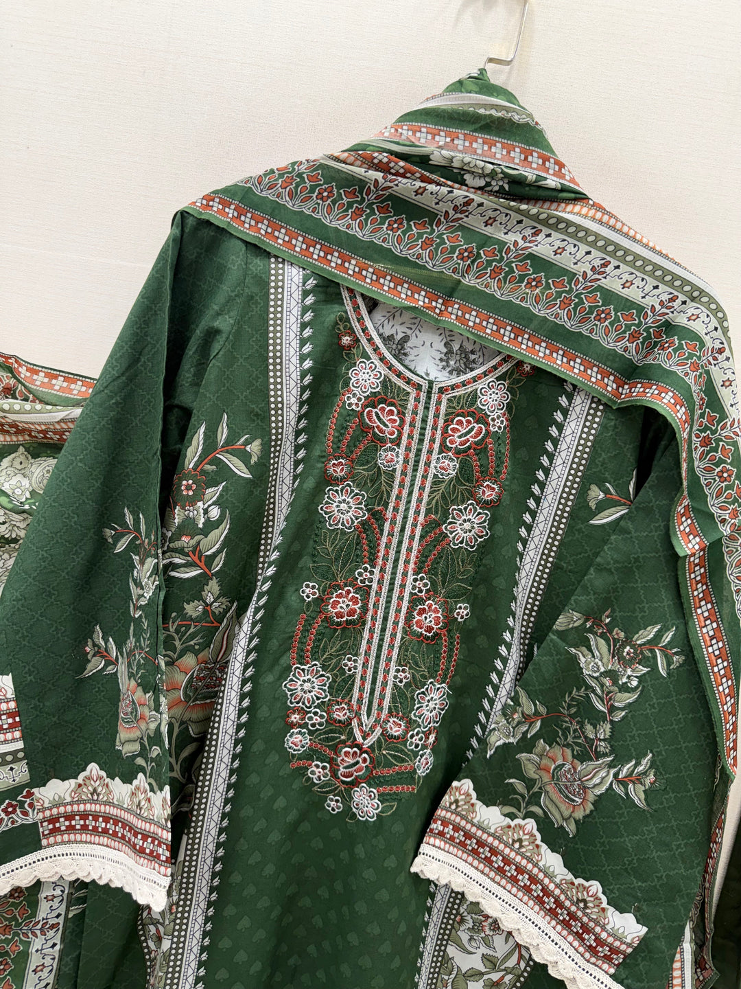 The hermitage cotton suits