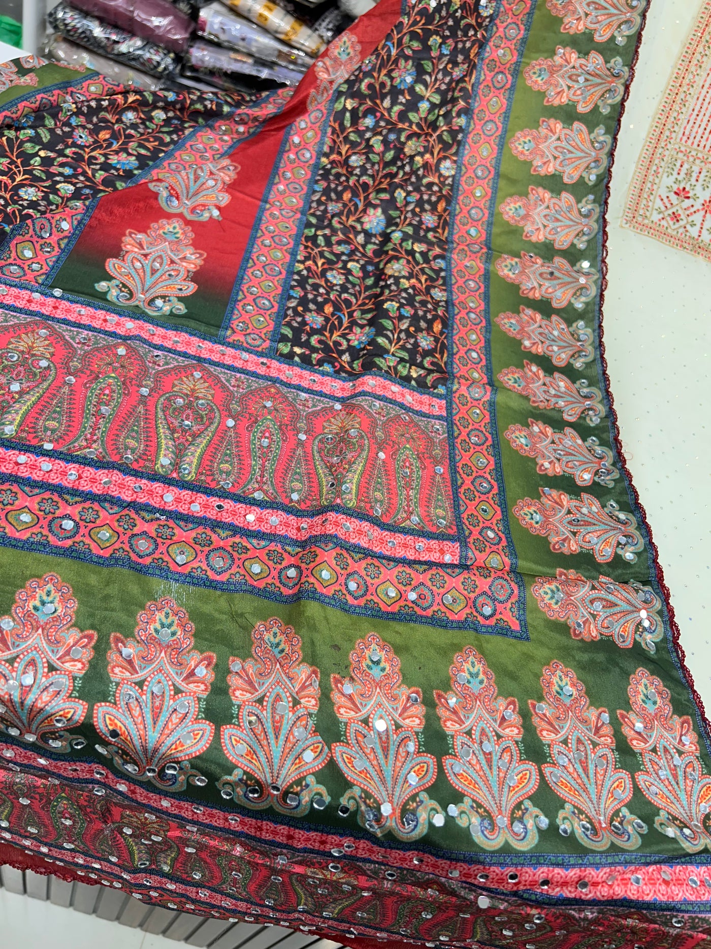 Georgette Unstich Suit 1201