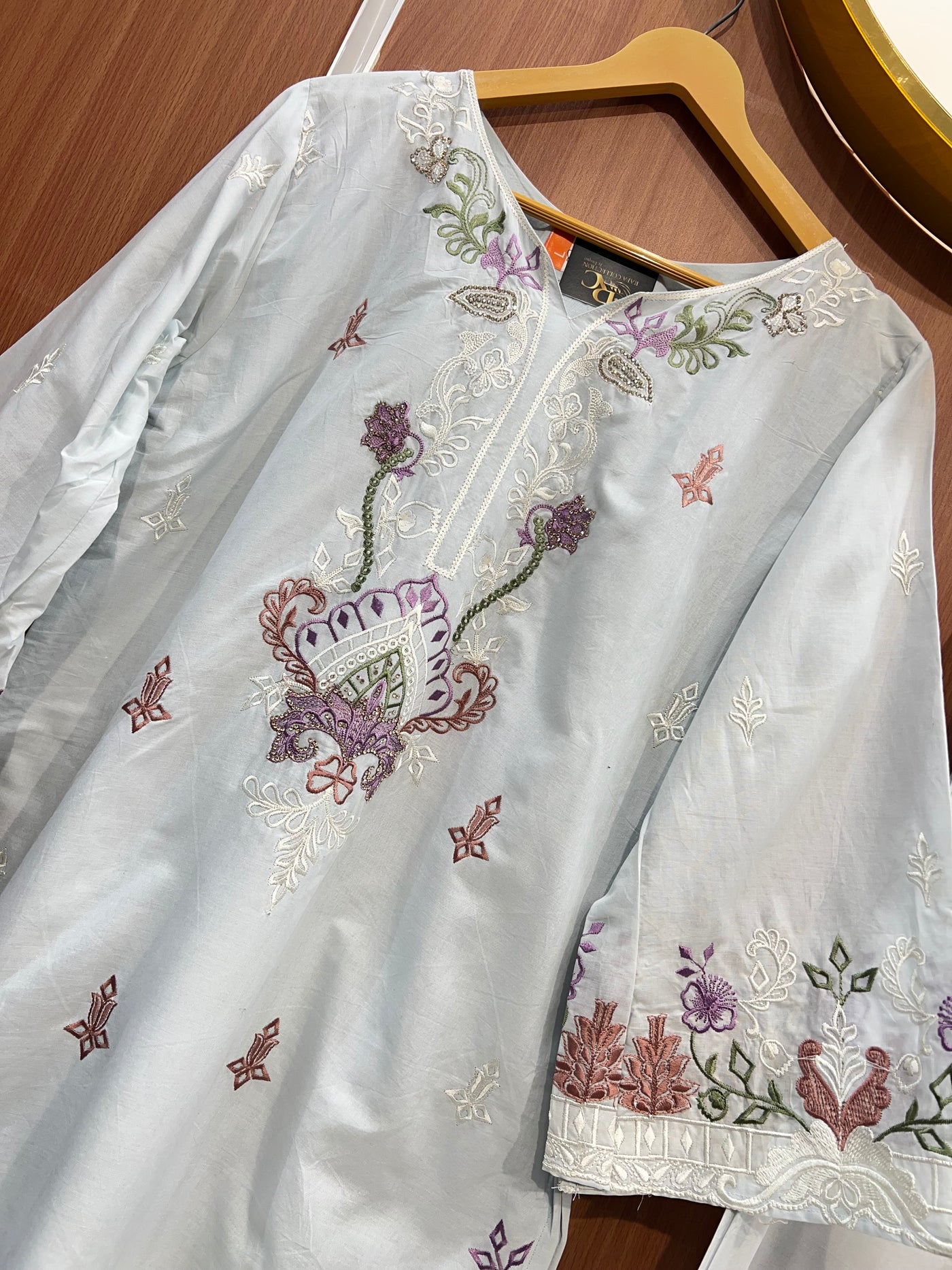 Pakistani co-ord sets 2652