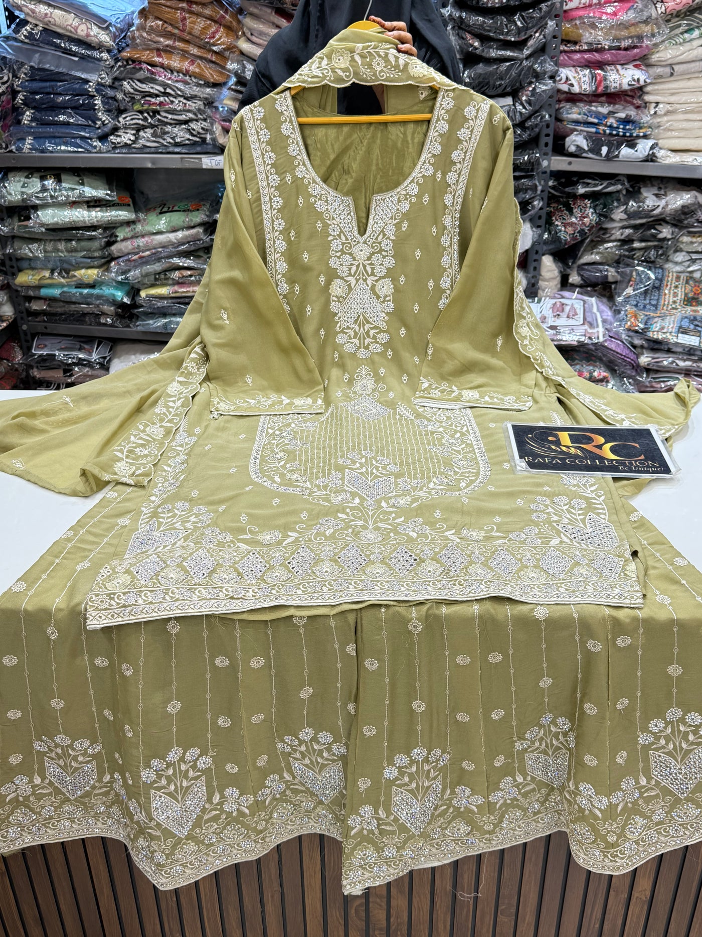 Party wear plazzo suits 17396