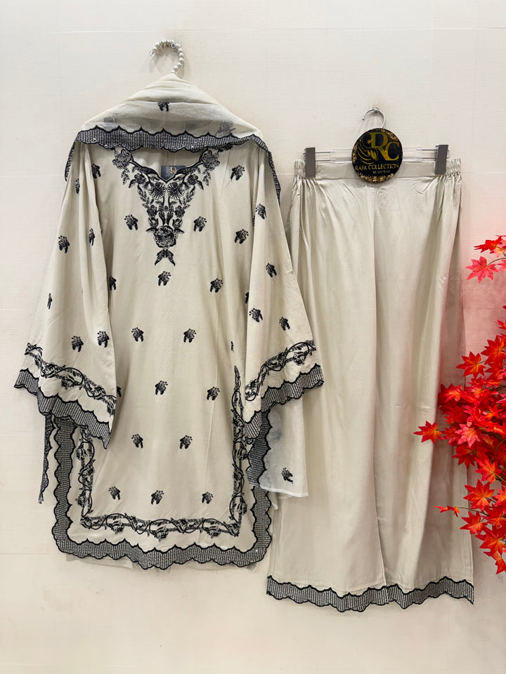 Pakistani Formals Suits