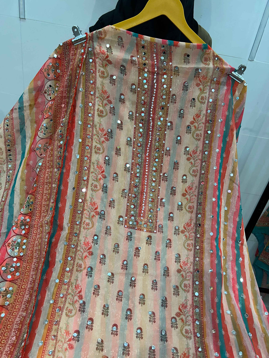 Mirror work unstich suit 328