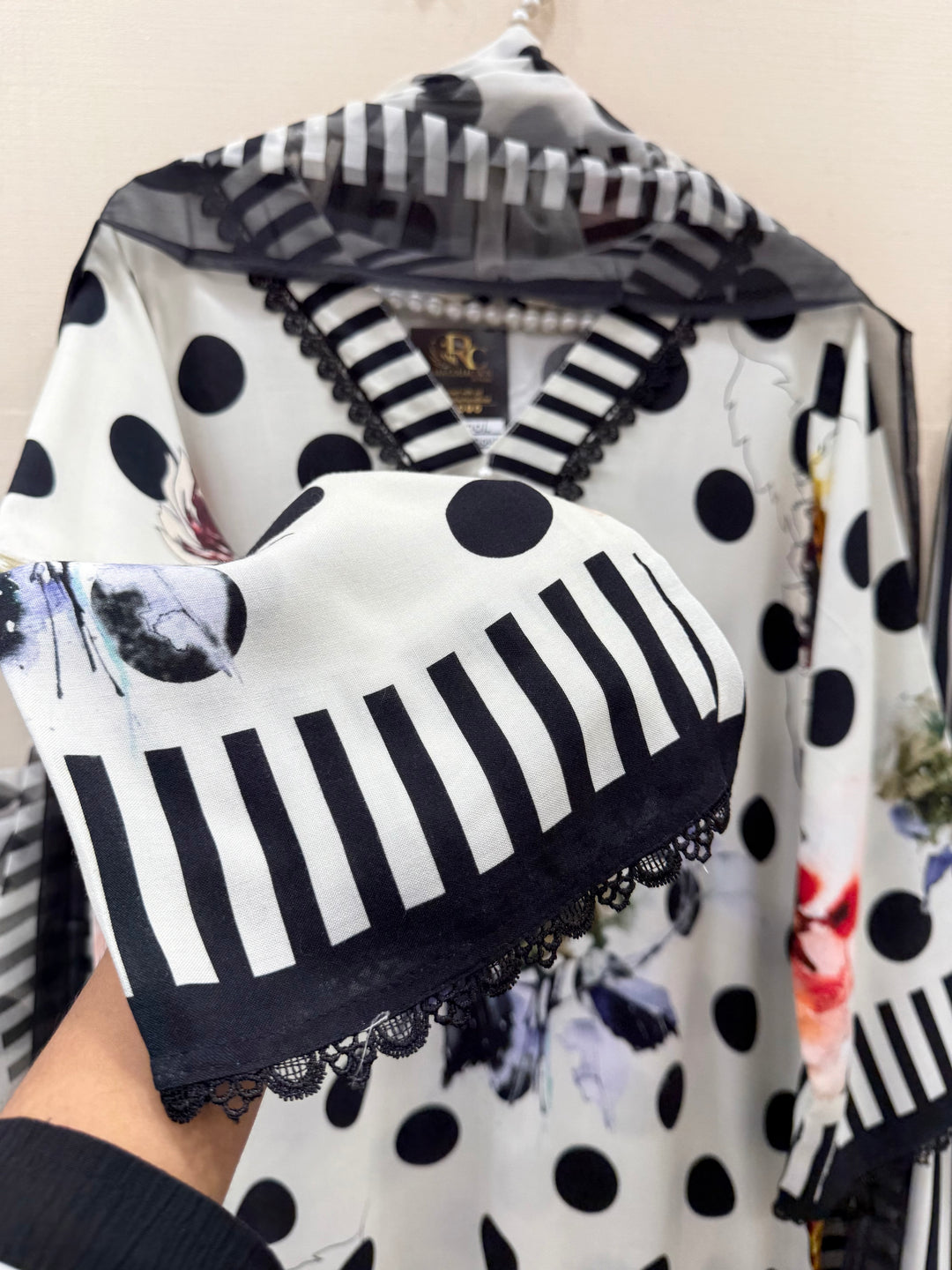 polka dot Pakistani Farshi suits