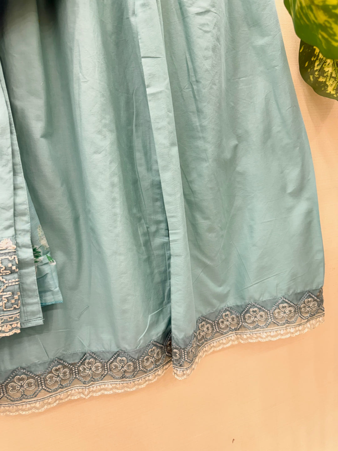 Cotton embroidered suits