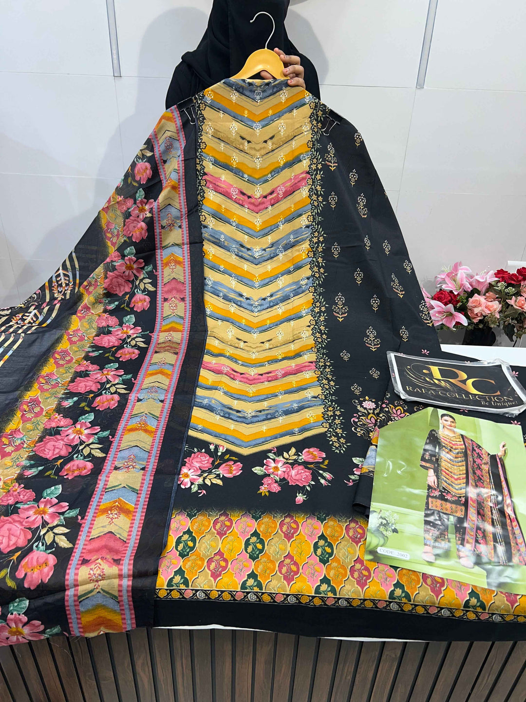 Semi Cotton Unstitched Suit 1895