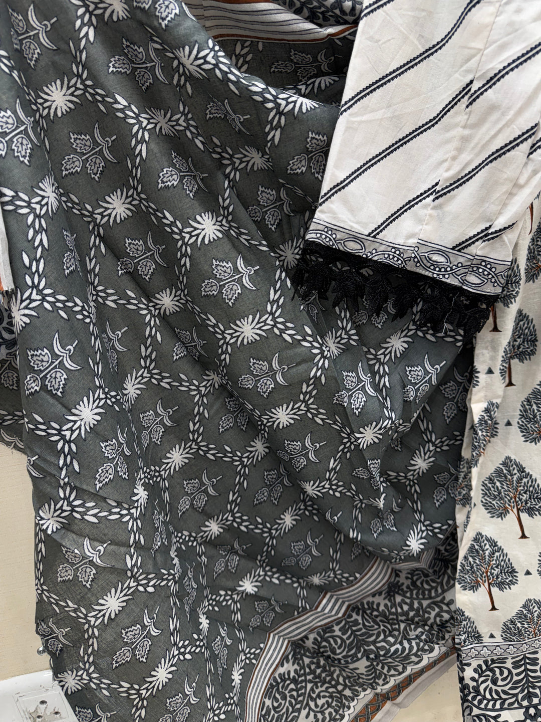 Cotton ready to wear’s suits