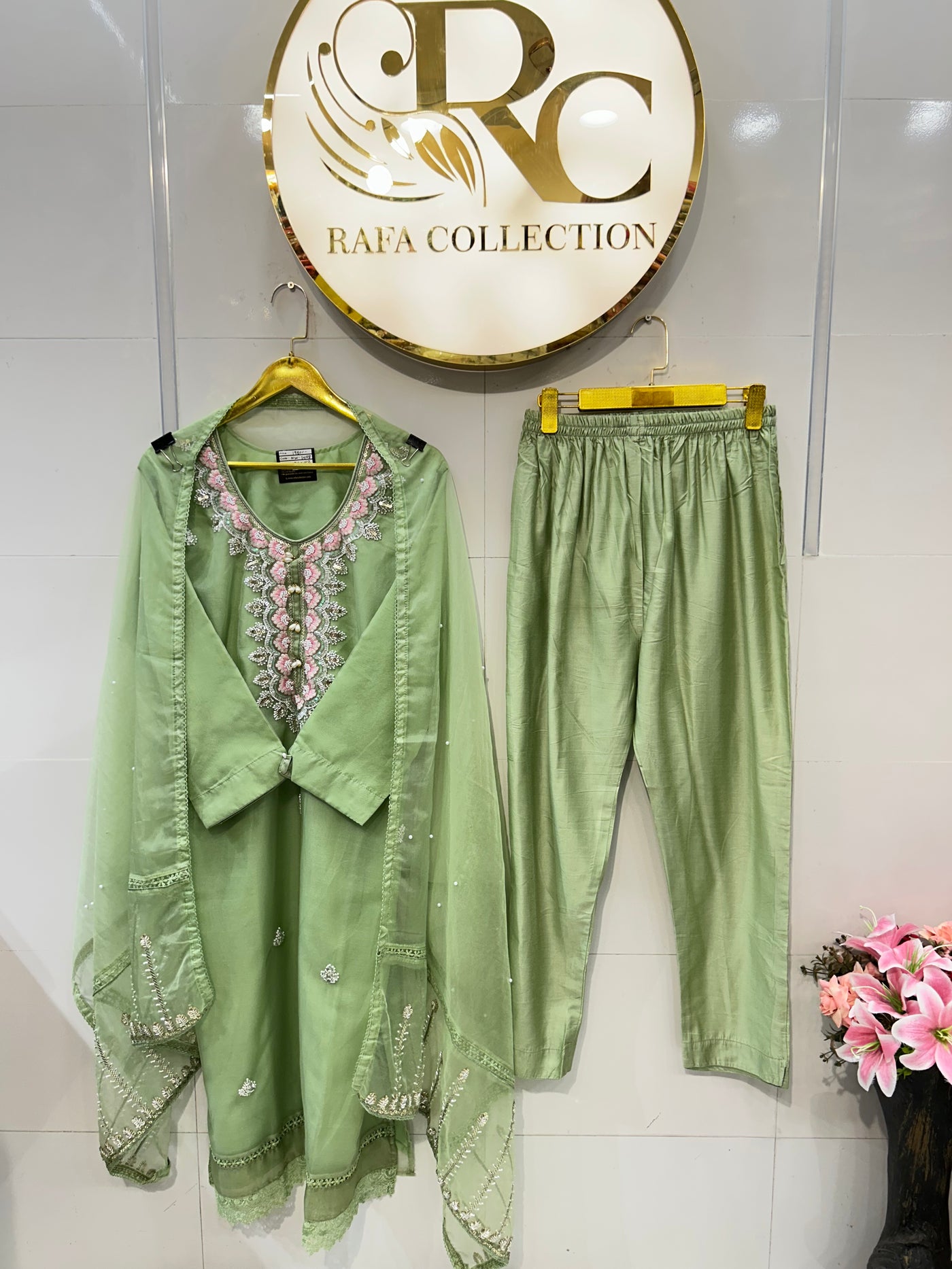 Pakistani Handwork Suit 1428
