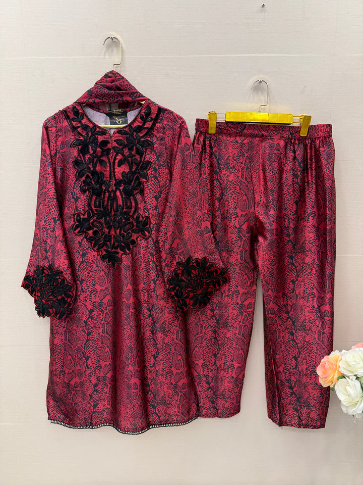Satin premium suits 4389