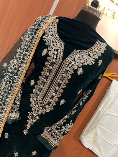 VELVET LUXURY EDIT 1607