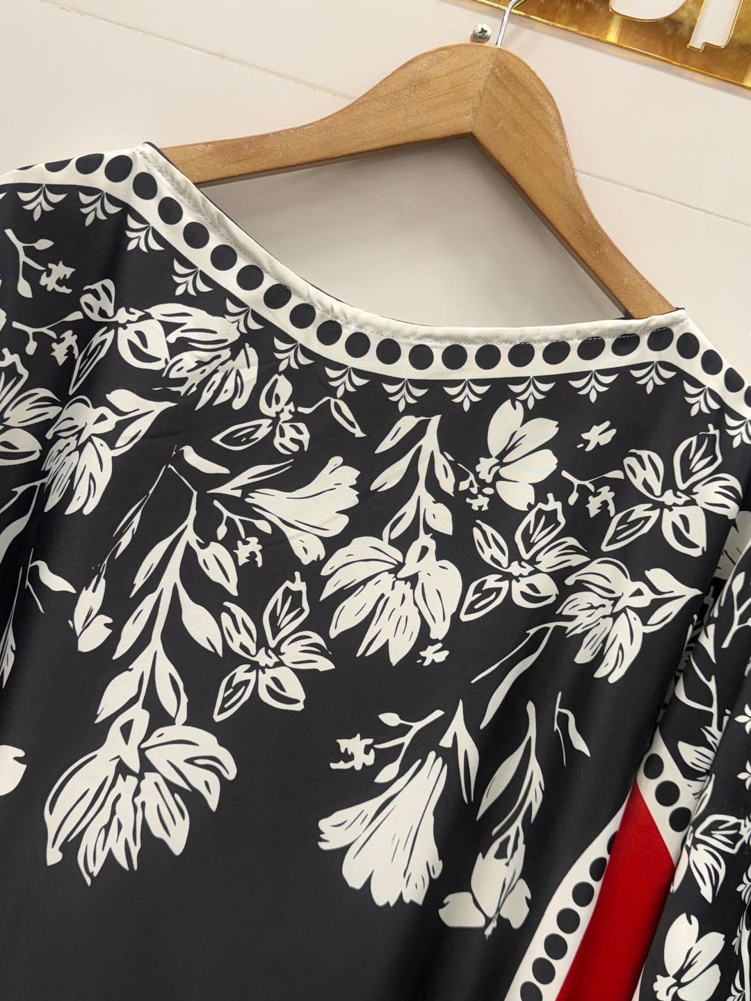 Viral Pakistani kaftan sets 100