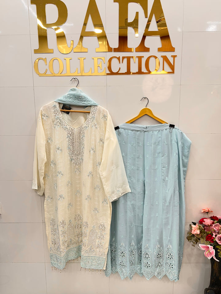 Pakistani party wear suits 2757