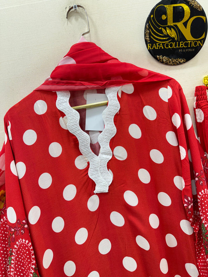 Polka dot suits