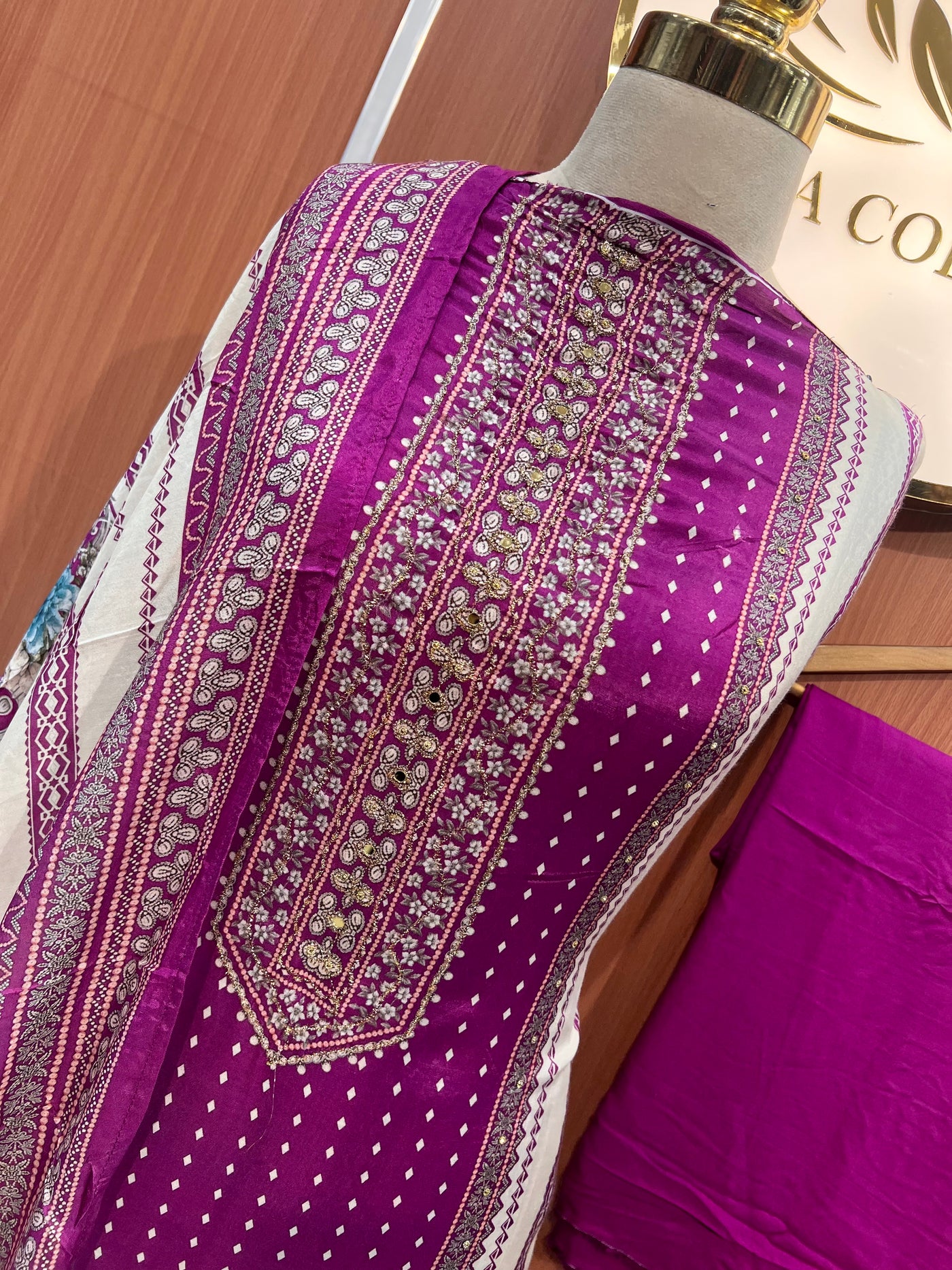 Muslin Unstitched suits 2544