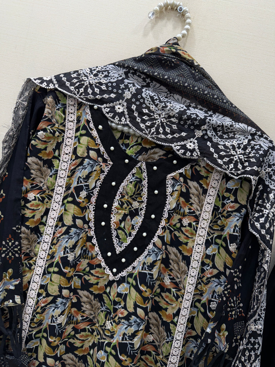 Cotton embroided farshi suits