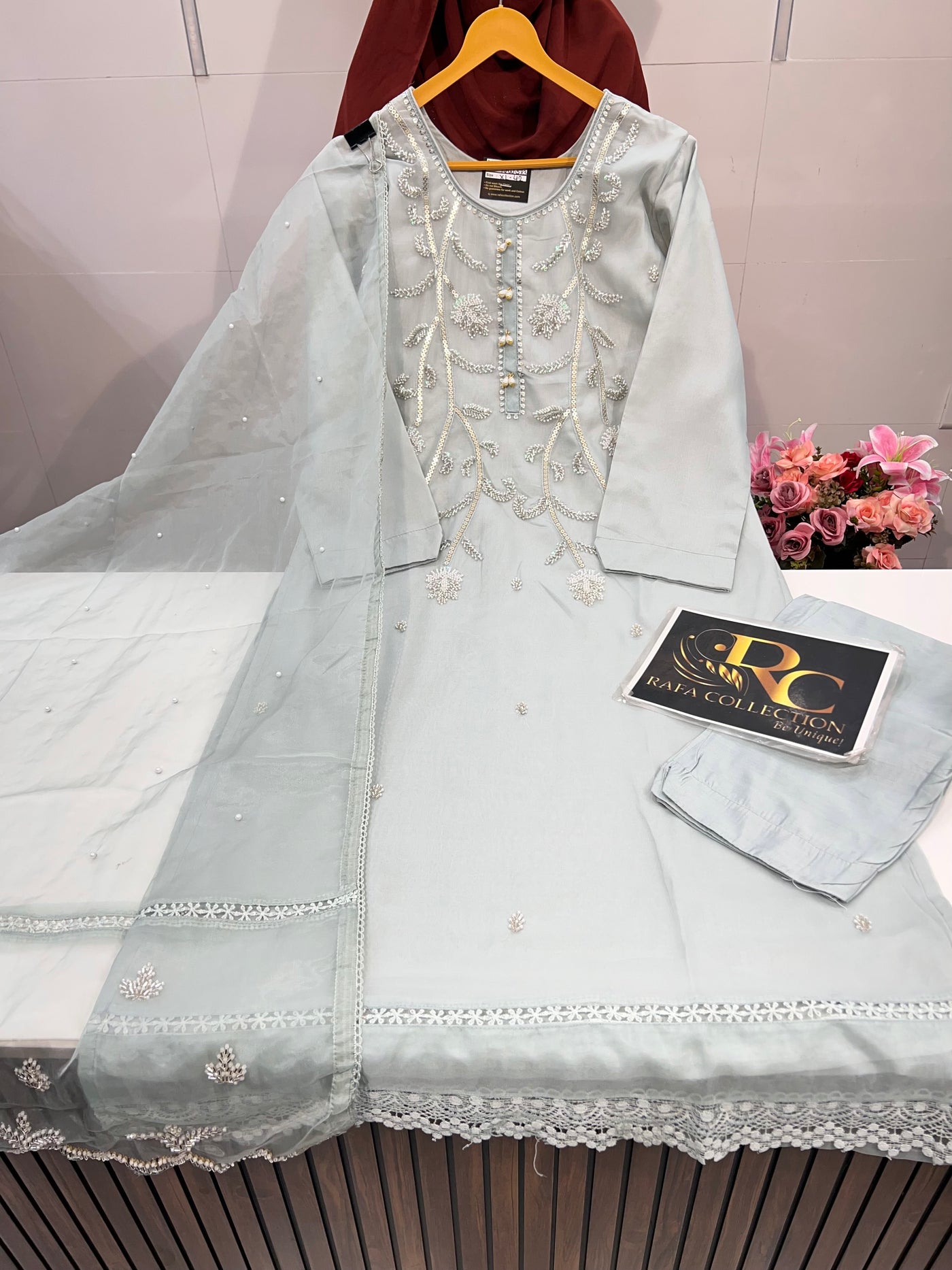 Handwork Formals 583