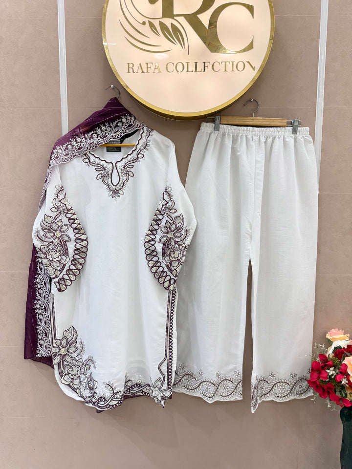 Pakistani Formal suits 2948