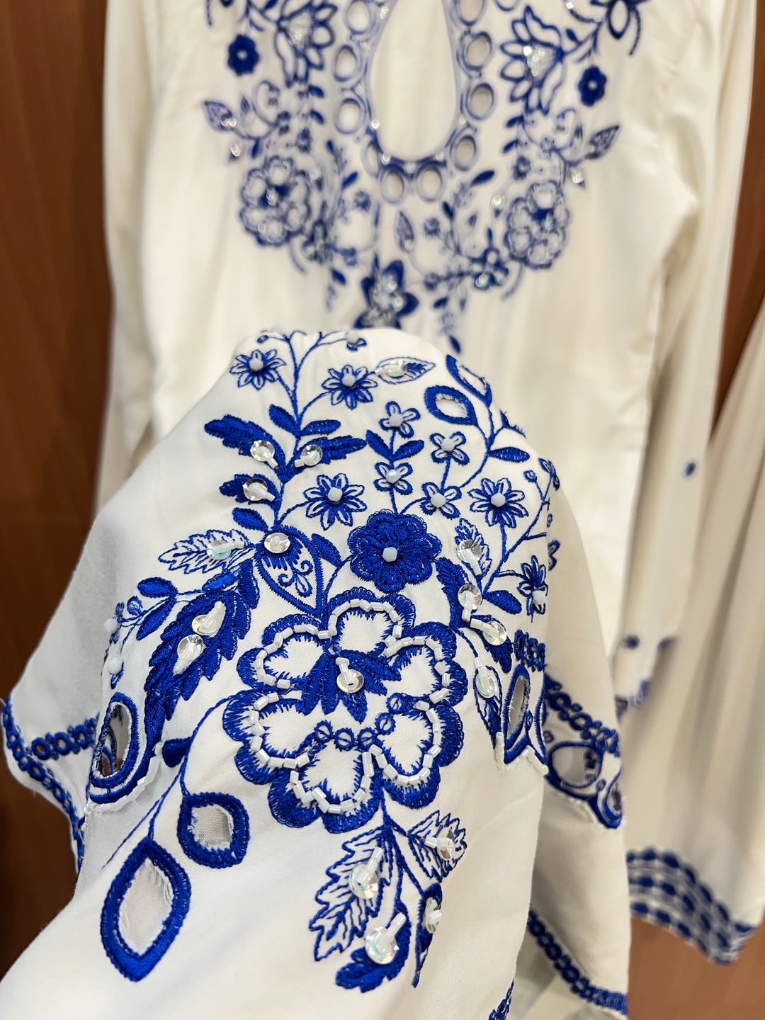 Pakistani Farshi salwar suits 2666