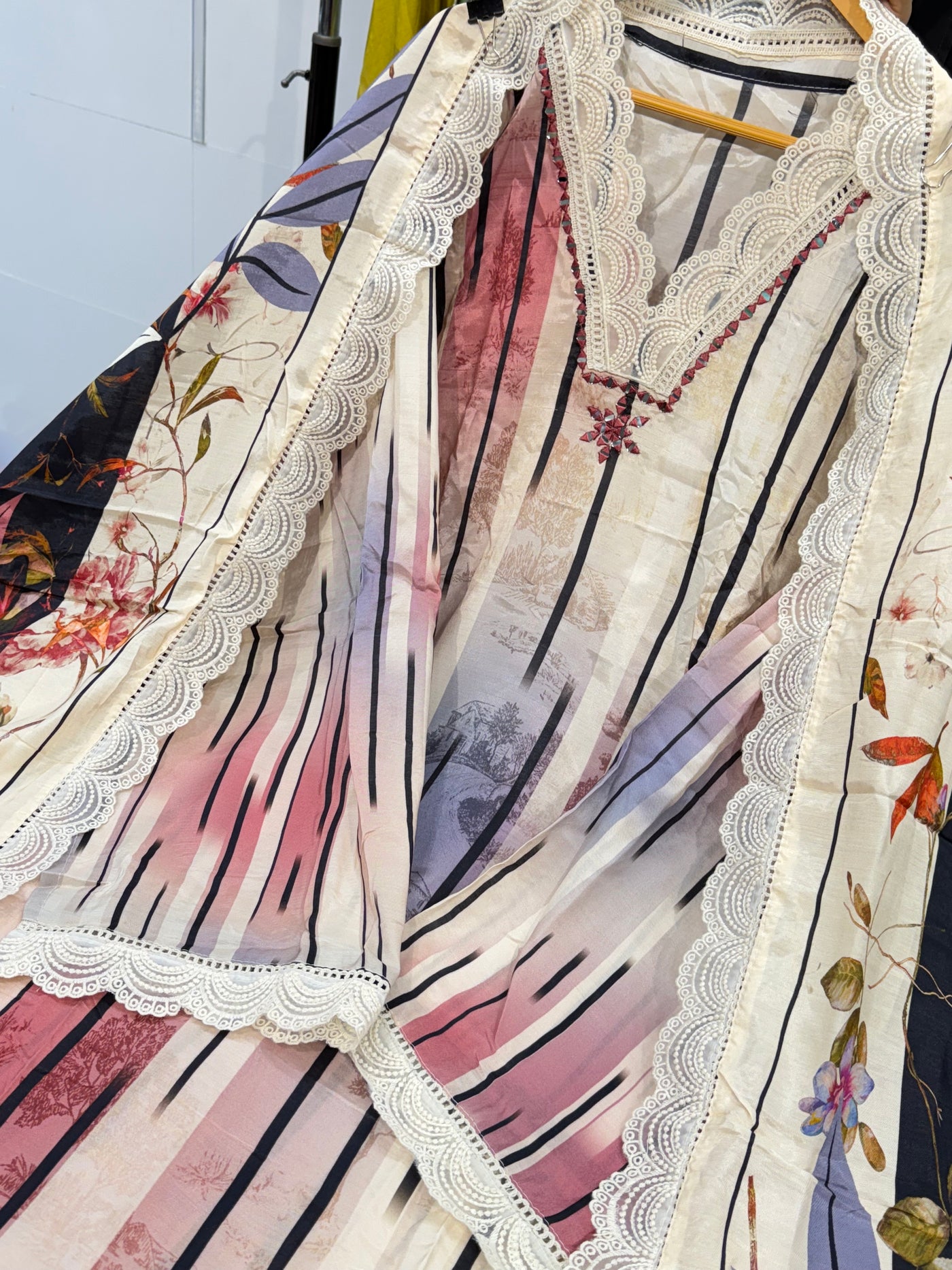 Muslin printed Suit 1737