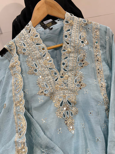 Saira special Suits 23420