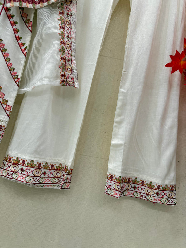 Pakistani Embroidered suits