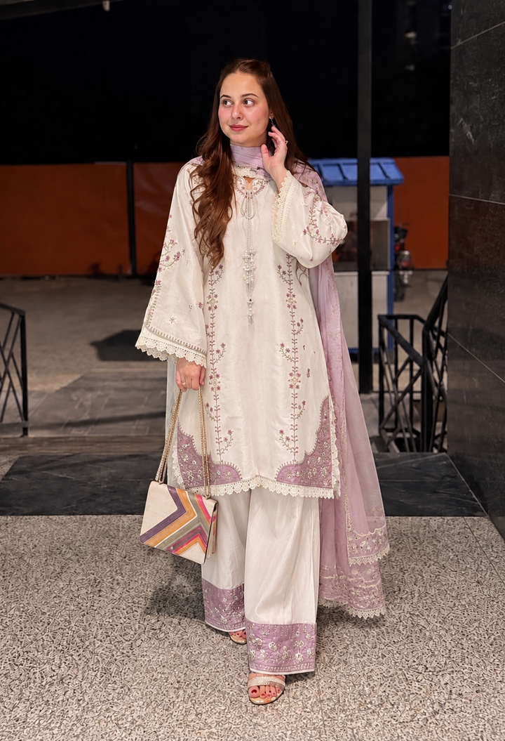 Pakistani Formals Sets