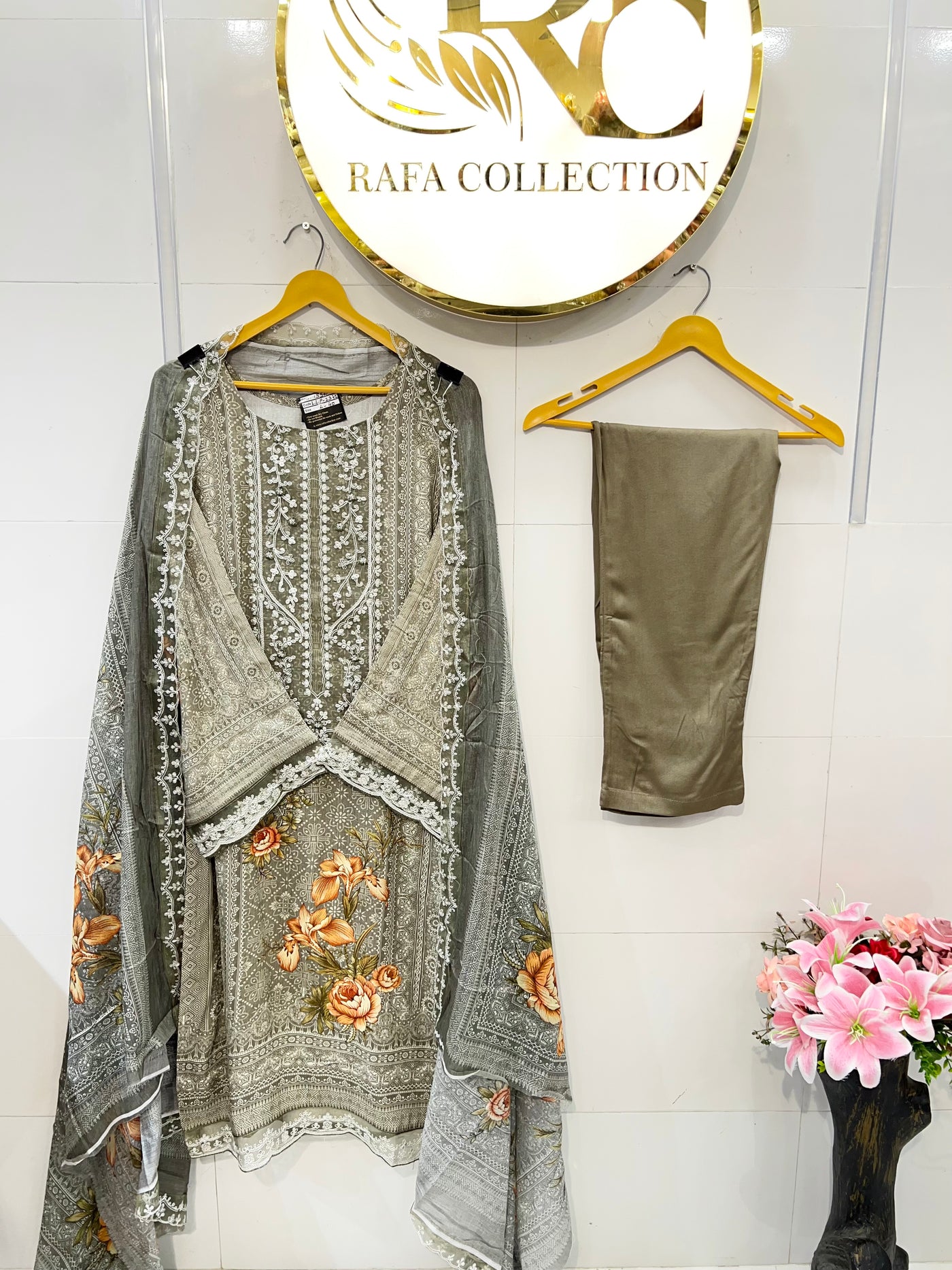 Lawn Patch Work Suits 2342