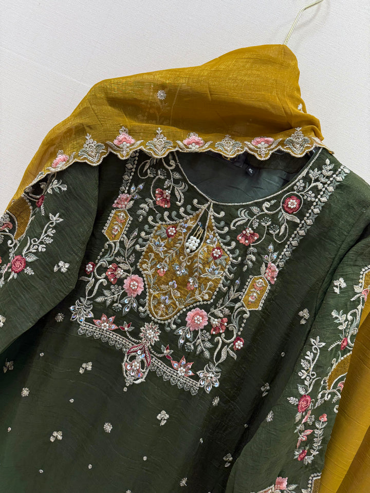 Party wear suits 2970