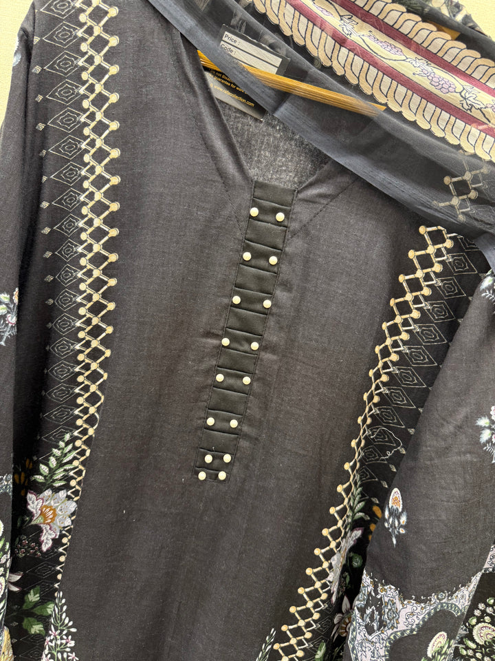 Pakistani Formals Suits