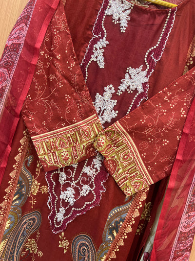 Pakistani formals 2358